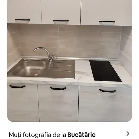 Di Fronte Al Apartment Peschiera del Garda
