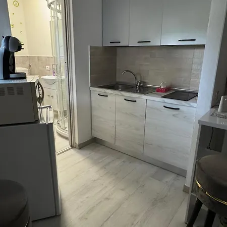 Apartment Di Fronte Al *